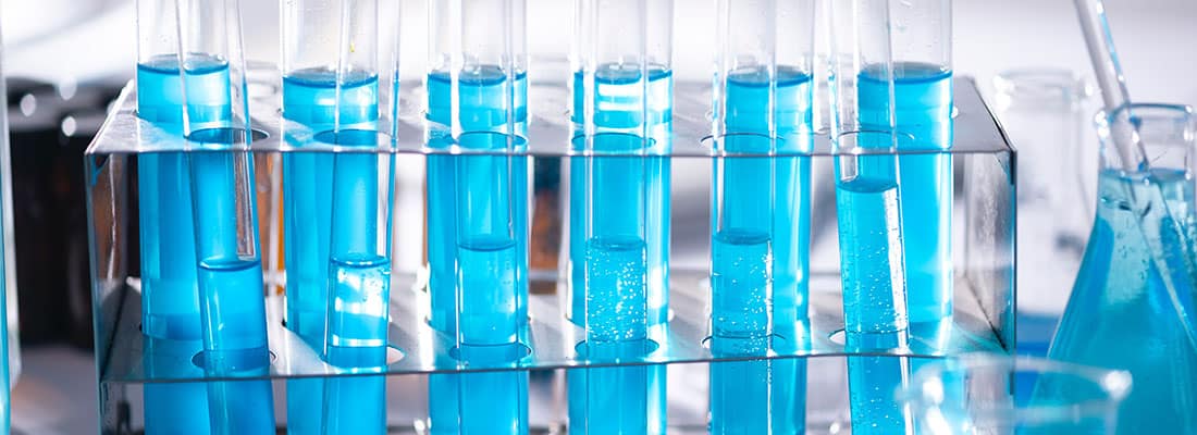 Natural vs. Artificial E-Liquid Flavourings - Chemistry Lab